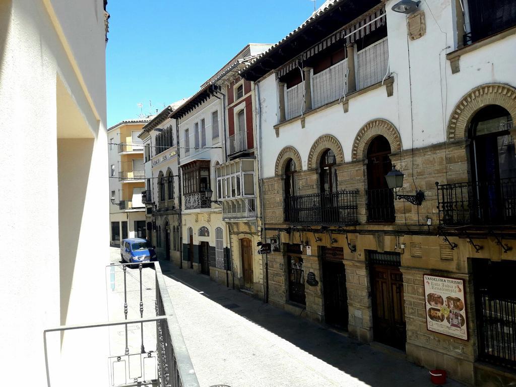 Apartamentos Sol Real Úbeda Buitenkant foto